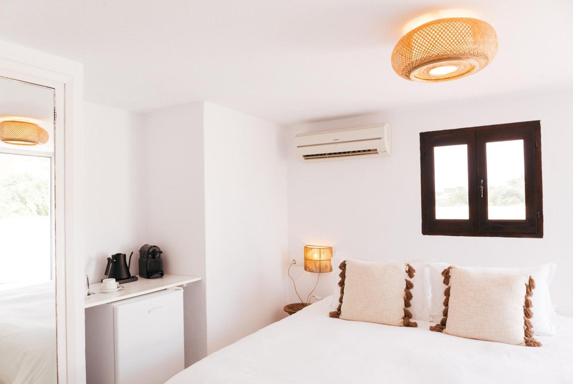 ホテル Unio Ibiza - Adults Only カラ・ヴァデラ 部屋 写真